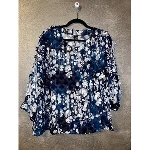By JJ Office Business Casual Romcom Appliqué 3D Floral Shear 3/4 Sleeve Top